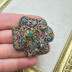 Vintage Jewelry Silver Tone Blue and Green Rhinestone Brooch Pin